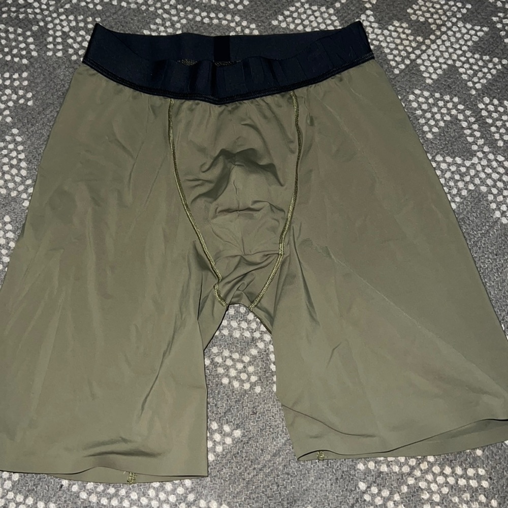 Lululemon briefs